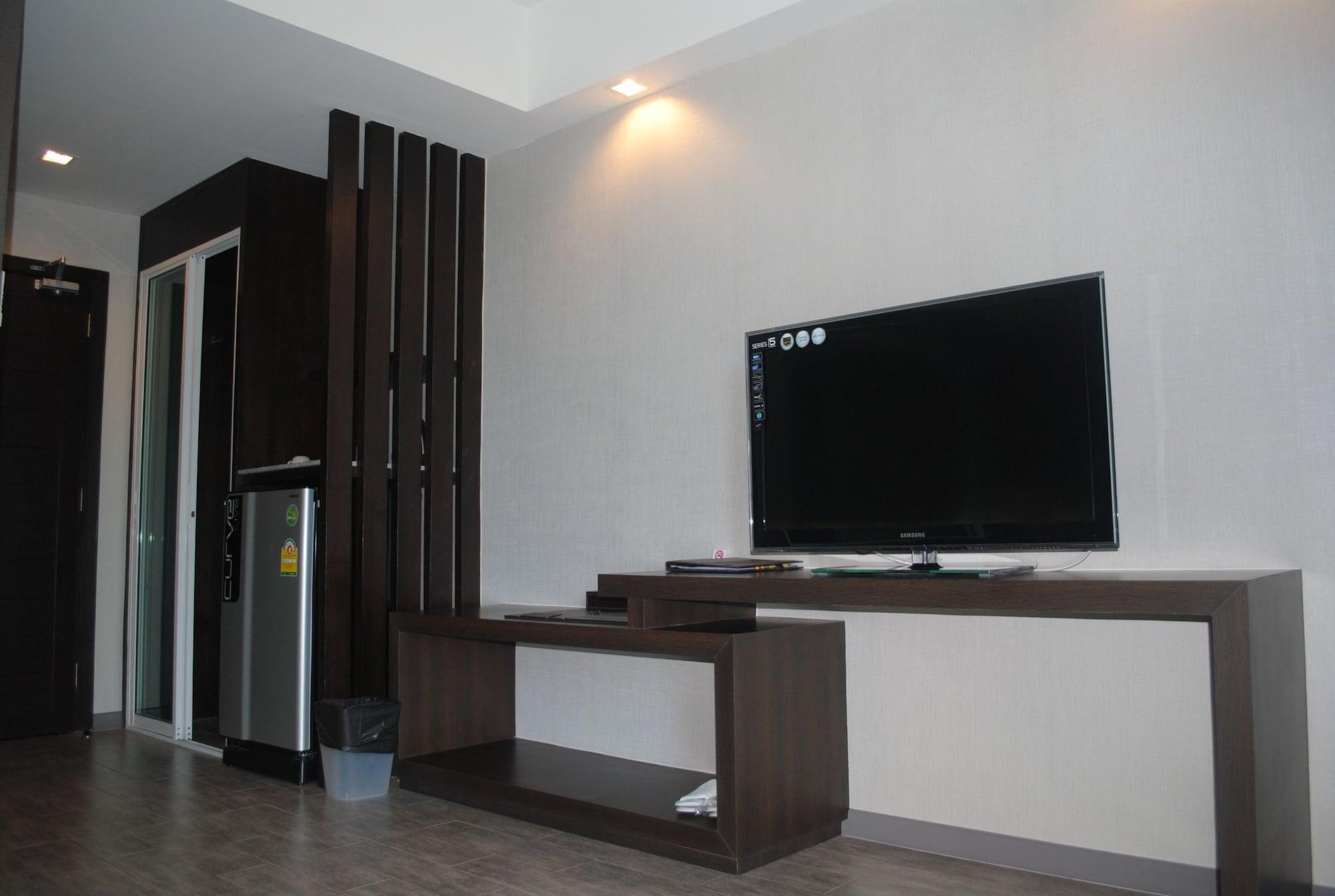 Inn Place Serviced Residence Паттая Екстер'єр фото