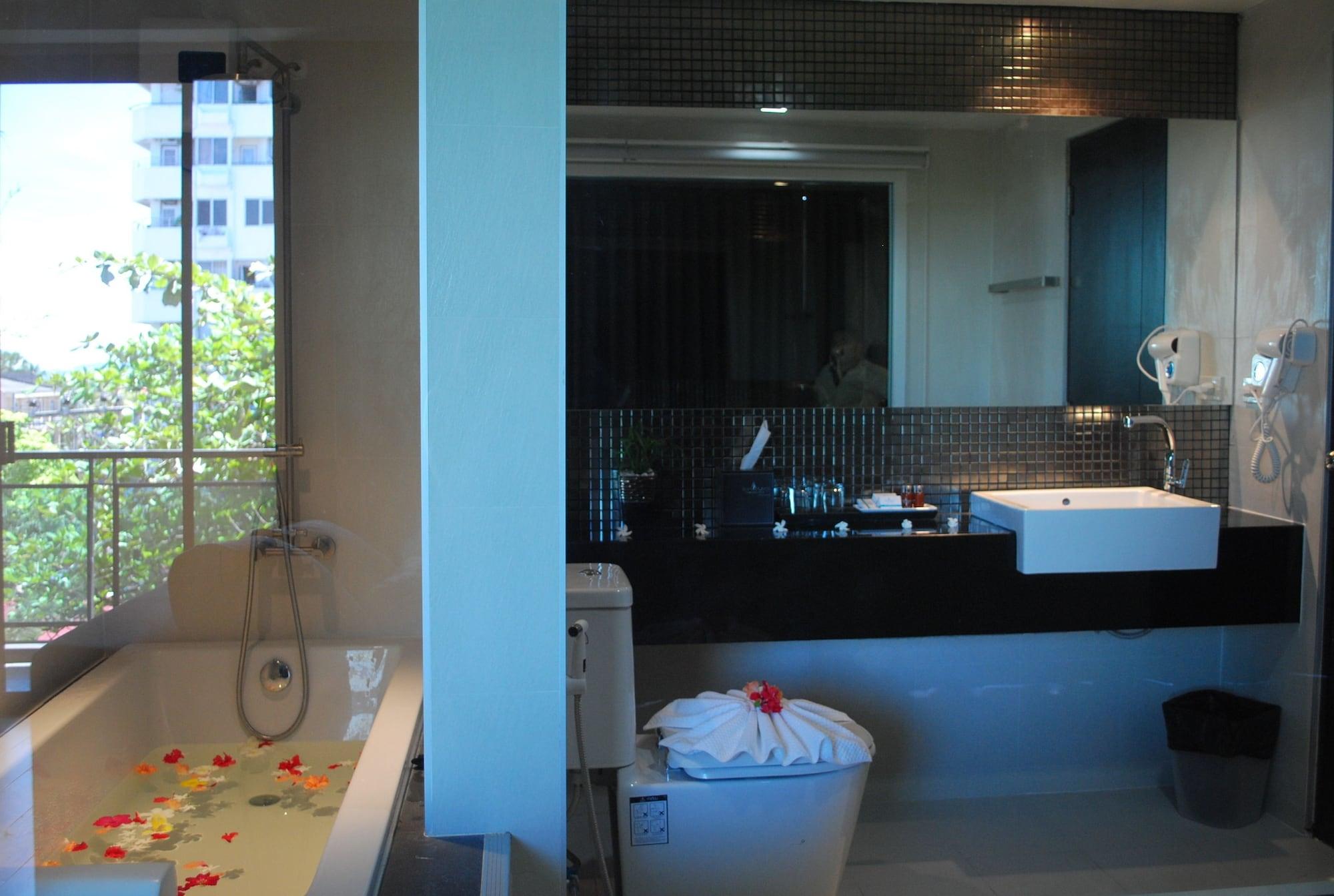Inn Place Serviced Residence Паттая Екстер'єр фото