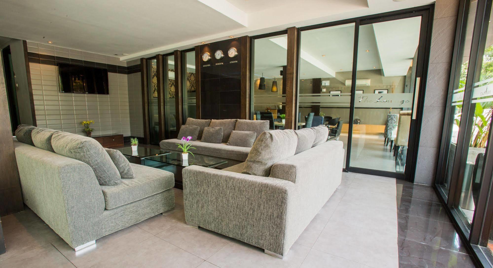 Inn Place Serviced Residence Паттая Екстер'єр фото