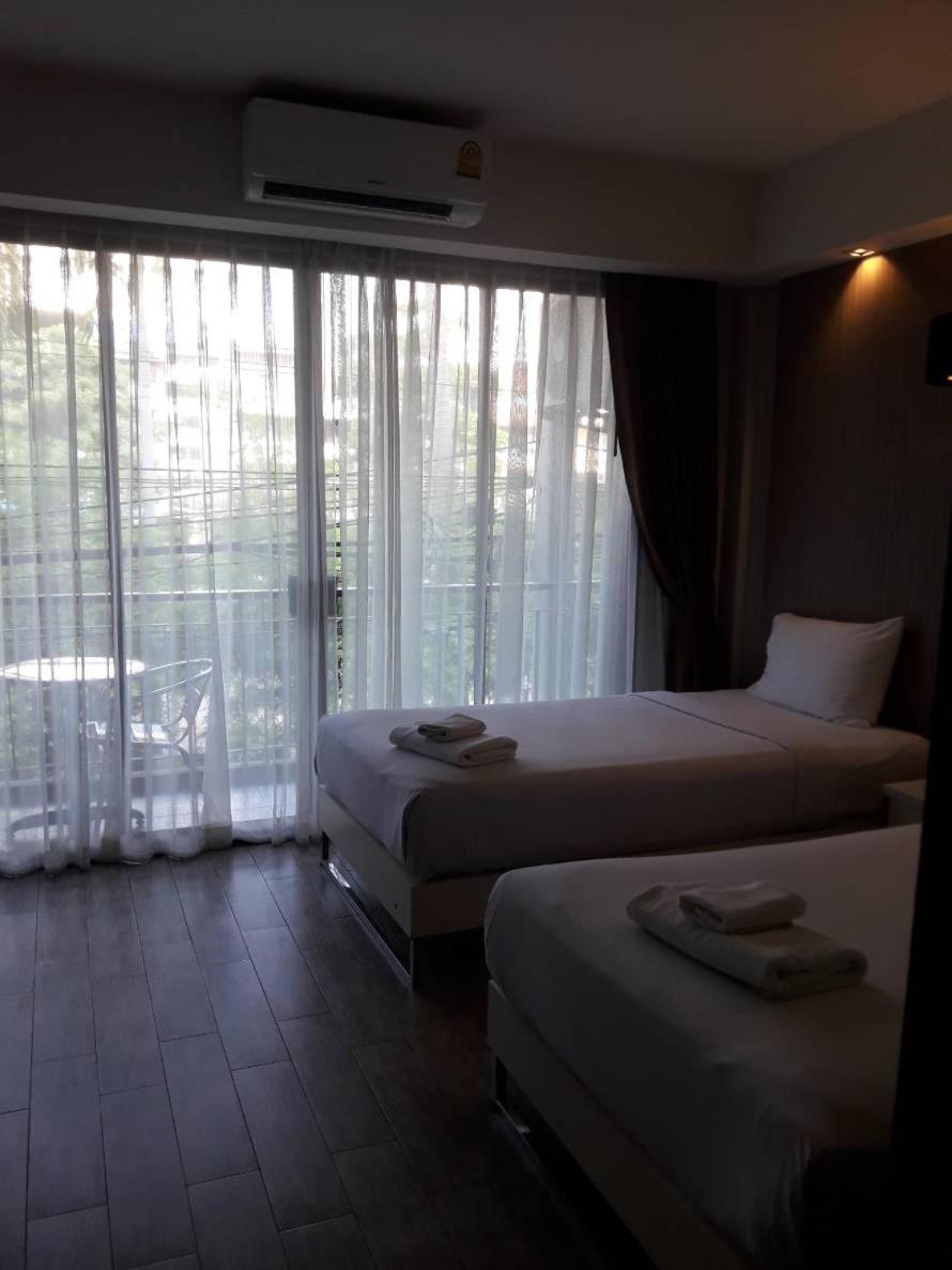Inn Place Serviced Residence Паттая Екстер'єр фото